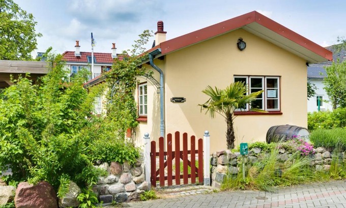 Arnis House | Family and Pet Friendly Retreat at Schlei Cottage Arnis