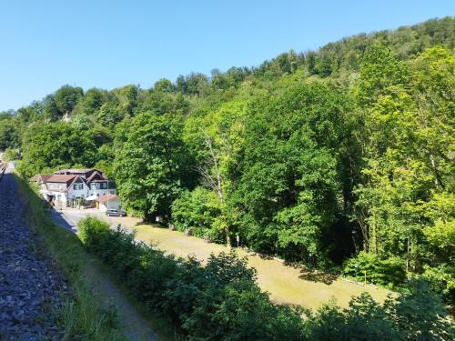 Burgbrohl Bed & Breakfast | Oceanfront Schmökermühle: Guest Rated 8.6/10 Stay