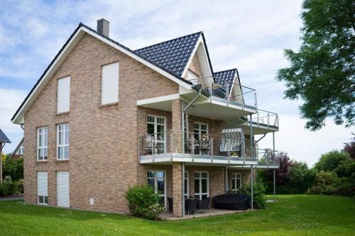 Neue Tiefe Apartment | Inviting Stay at Schmuckstück am Binnensee with Ocean Views