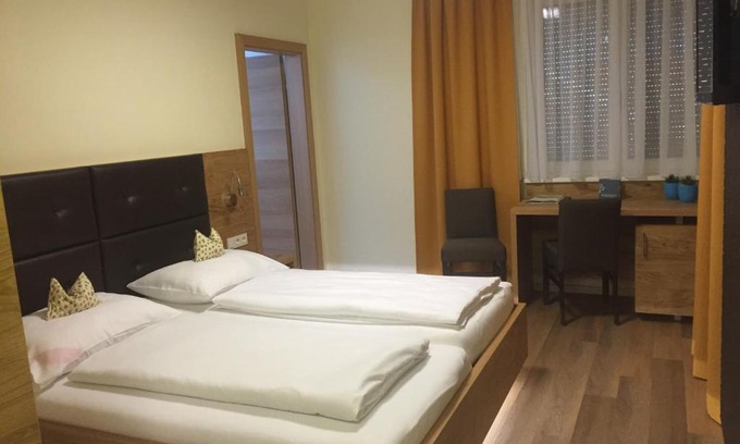 Jois Hotel | Book Schnepfenhof: Guest Rated 9/10 with Complimentary Breakfast