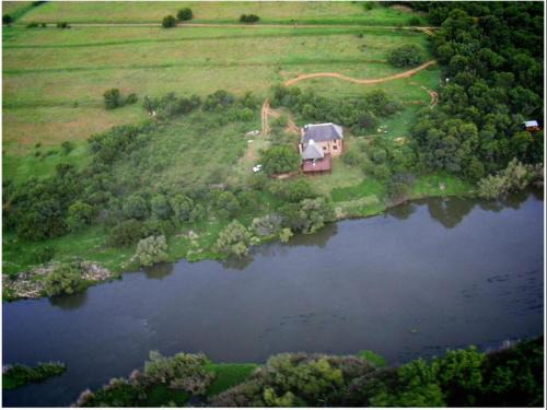 Vredefort Apartment | Family-Friendly Schoemanshof with a 9/10 Guest Rating