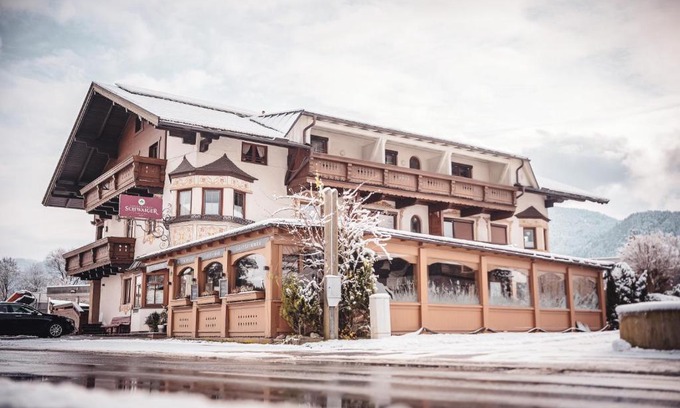 Breitenbach am Inn Hotel | Cozy Schwaiger Hotel: Family-Friendly with Breakfast Included