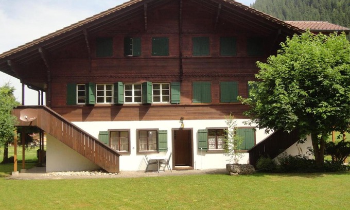 Lenk Apartment | Oceanfront Ferienwohnung Lenk with 9.1/10 Guest Rating