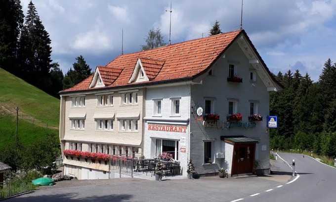 Schwellbrunn House | Experience Serene Views at Schwellbrunn Ferienwohnung