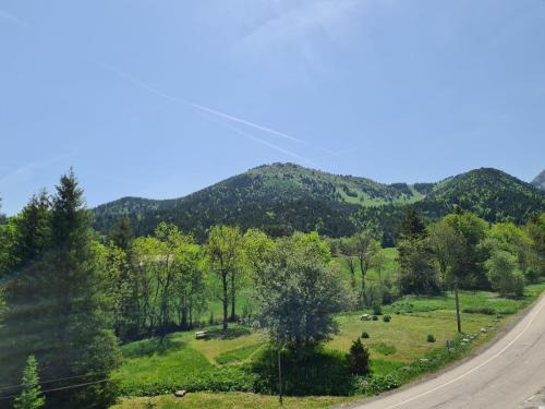 Gresse-en-Vercors Apartment | Prime Oceanfront Hotel with Pool & Great Guest Ratings