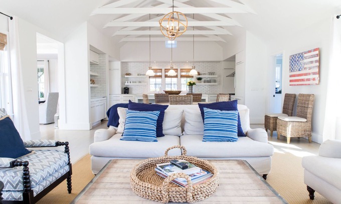 Siasconset House | SCONSET - Custom Built 5 Bedroom Home with Private Pool