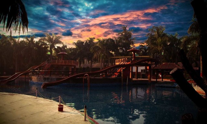 Auli Hotel | Relax at Scorpio Clubs & Resorts with Pool and Dining