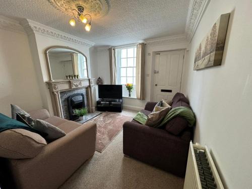 Whitehaven House | Scotch Terrace - Family-Friendly 3 Bed House with High Ratings