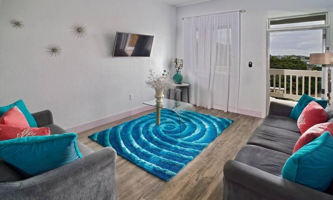 Anna's Retreat Apartment | Scotland Villa 2: Guest Rated 9.8 & Pet-Friendly Retreat