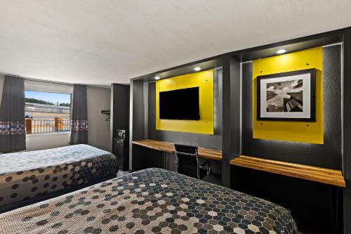 Windsor Park Hotel | Budget-Friendly Scottish Inns in Downtown Austin