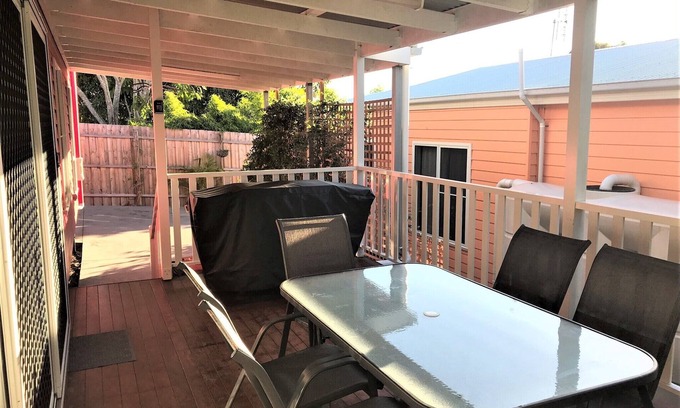 Scotts Head House | Scotts Head Surf Shax #2: Perfect Bungalow for Beach Lovers