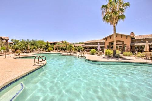 Central Scottsdale Apartment | Scottsdale Condo with Balcony and Spa-Style Amenities