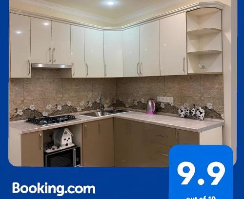 Dilijan Villa | Exceptional SD House: Family-Friendly Stay with Breakfast