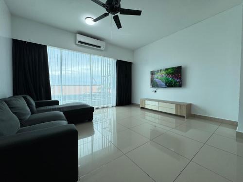 Lahad Datu Apartment | Budget-Friendly SDC Suite Home II with Pool & Kid's Club