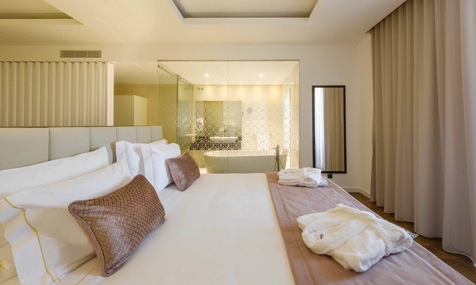 Fatima Hotel | Elegant SDivine Fátima Hotel: Exceptional Guest Experience