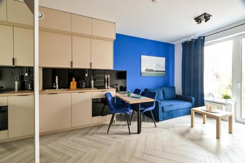 Baluty Apartment | Sea Breeze Apartment- FengShui4u