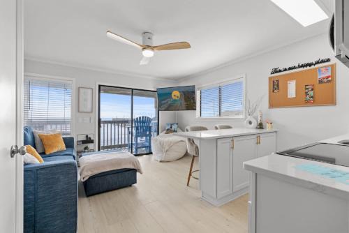 North Myrtle Beach House | Sea Cabin 118 - Oceanfront