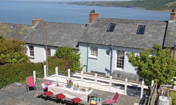 New Quay House | Sea Captain's Town House: Scenic Ocean Views & Pet Friendly