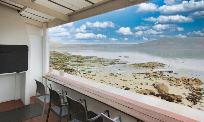 Langebaan House | Oceanfront Family Retreat at Sea Cottage – Rated 9/10