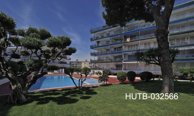 Sant Andreu de Llavaneres Apartment | Sea & Pool Apartment 1