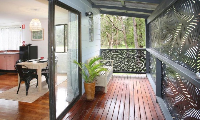 Corindi Beach Villa | Discover Sea Foam Cottage: 4-Star Getaway with High Ratings