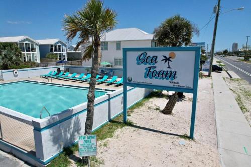 Crescent Beach Hotel | Pet-Friendly Sea Foam Suites with Pool & Family Amenities