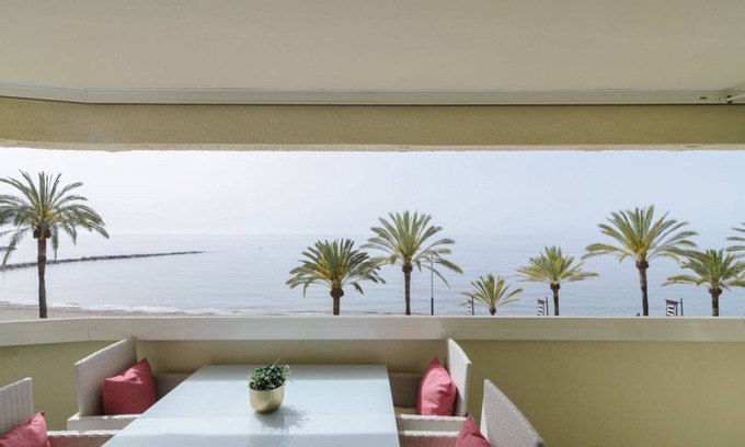 Marbella City Centre Apartment | Oceanview Sea Front Apartment in Marbella Center, Pet Friendly