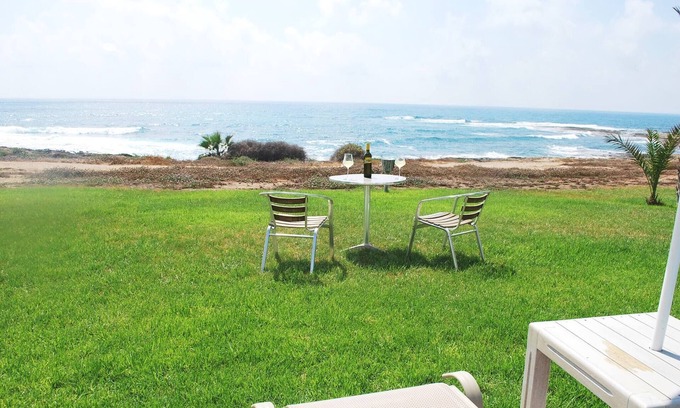 Kissonerga Villa | Coastal Villa with Heated Pool in Prime Paphos Location