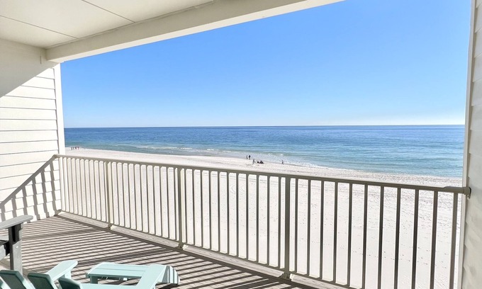 Gulf Shores Condo | Top-Rated Sea Glass Beachfront Condo in Gulf Shores
