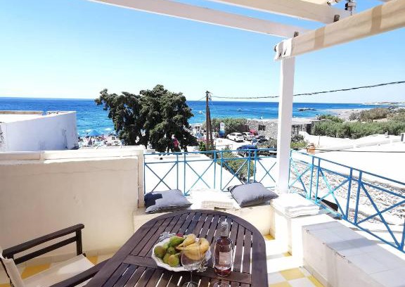 Koutsounari House | Oceanfront Sea House with Spa & Pet-Friendly Amenities