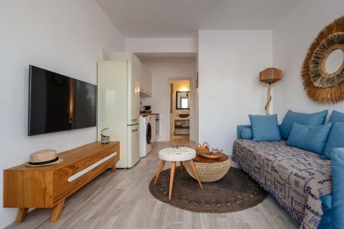 Agios Prokopios Apartment | Family-Friendly Retreat at Sea La Vie Apartment