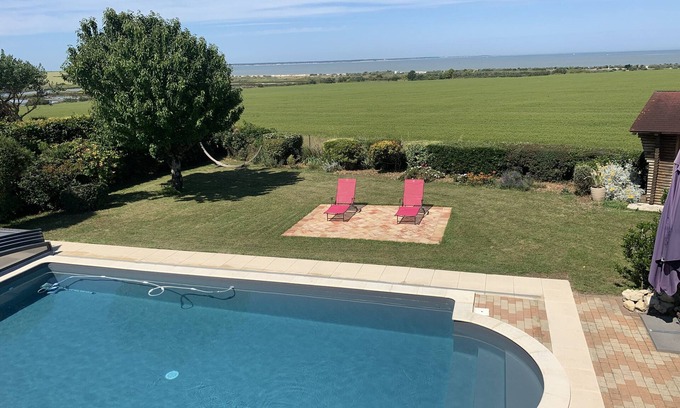 LHoumeau House | Unforgettable Sea View Retreat at Sea la vie House