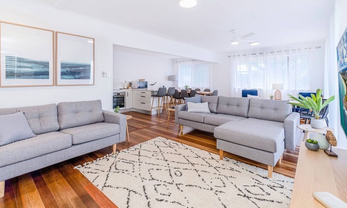 Brooms Head House | Sea La Vie: Oceanfront Retreat with Family-Friendly Amenities