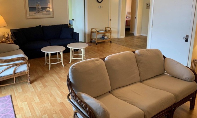 Midtown Ocean City Condo | Sea Locker 6, 44th ST Ocean Block