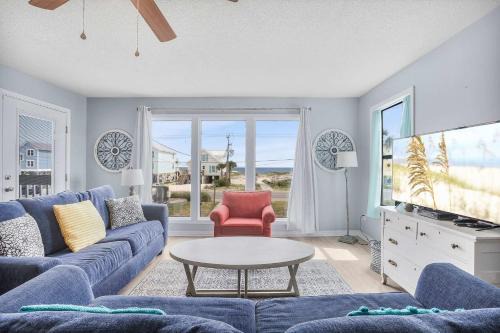 Gulf Shores House | Beachside Retreat: Sea Oats 102C with Pool & Ocean Views