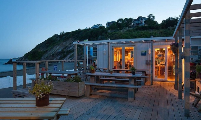 Millendreath Apartment | Unique Sea Retreat at Millendreath Beach Resort Awaits You