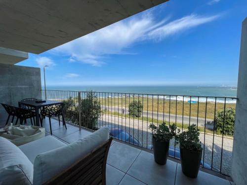 Canidelo Apartment | Oceanfront Sea&River Apartment with Exceptional Views