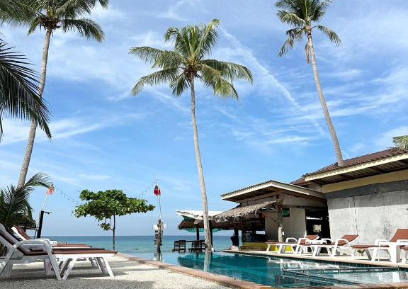 Ko Lanta Resort | Top-Rated Sea Shell Beach Resort with Oceanfront Amenities