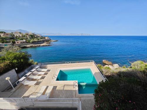 Aspra Apartment | Oceanfront Sea Sicily View with Pool and Pet-Friendly Options