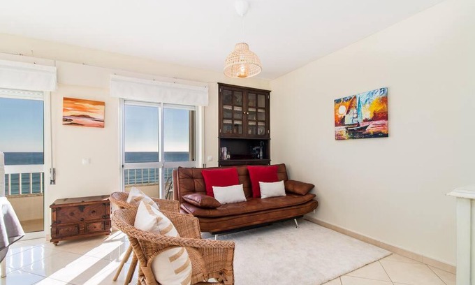 Armacao de Pera Apartment | Guest Rated 10/10: Sea Side Apartment with Ocean Views