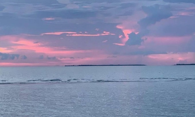 Bahama Palm Shores House | Sea Spray Ocean Villa 915: Family-Friendly Beach Retreat