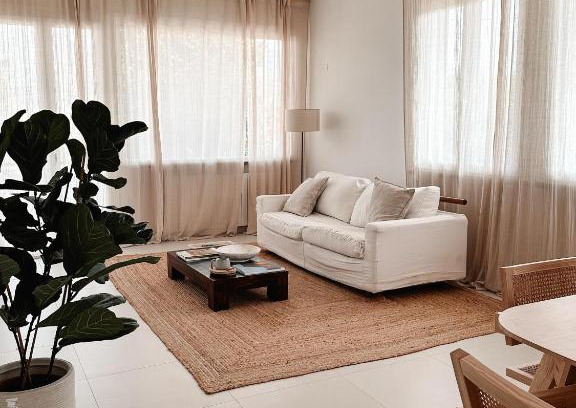 Capanne-Prato-Cinquale Apartment | Beachfront Bliss at Sea Sun and Spaghetti - Rated 10/10!