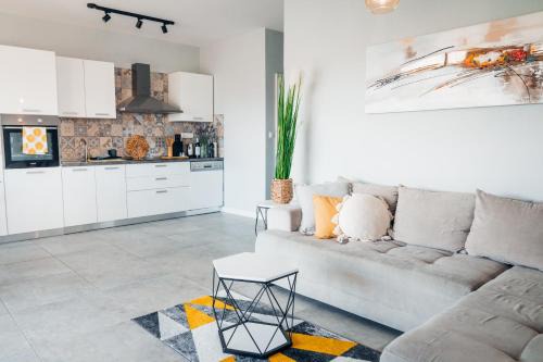 Slatine Apartment | Oceanfront Escape at Apartment Sea Sun Slatine - 10/10 Rating