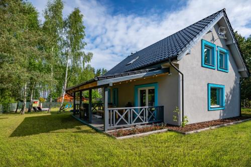 Zarnowica Villa | Experience Sea the Blue: Guest Rated 9.8, Pet Friendly Stay