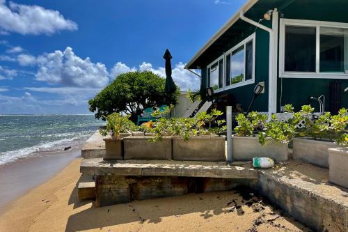 Punaluu House | Relax at Sea Turtle Cottage - Family-Friendly Retreat