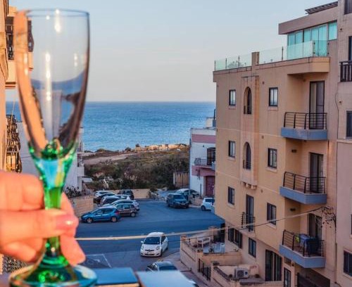 San Tumas Apartment | Oceanfront 1 Bedroom Apartment with Private Beach Access
