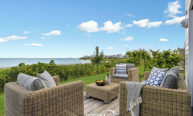 Olpenitz Apartment | Oceanfront Retreat with Terrace and Spa Amenities