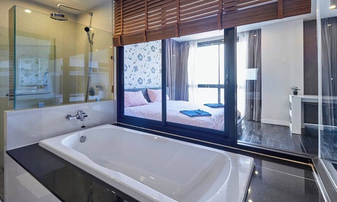Patong Condo | Scenic Patong Unity Condo: Cozy 1-Bedroom by the Beach