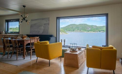 Porsgrunn House | Sea View And Idyll In Charming Island Cabin