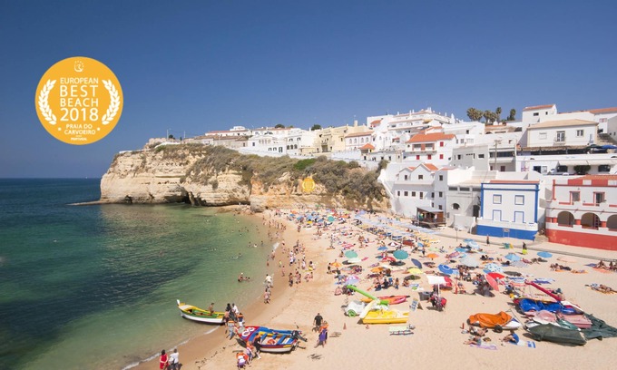 Carvoeiro Apartment | Oceanfront Sea View Apartment with Pool and Spa Amenities